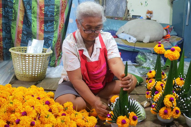 Bangkok Flower Market & Thai Floral Art (Social Impact Private Tour +AR) - Social Impact of the Tour