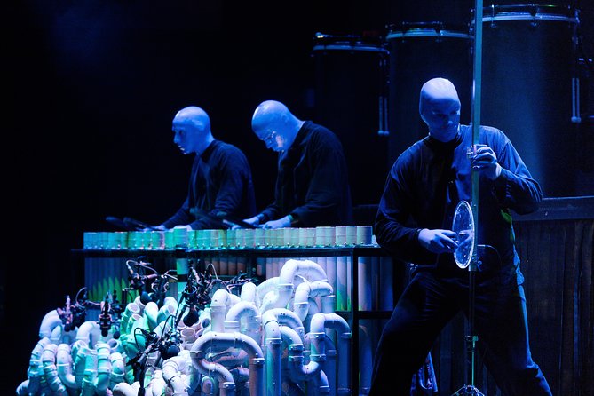 Blue Man Group at the Briar Street Theater in Chicago - Nearby Attractions and Dining Options