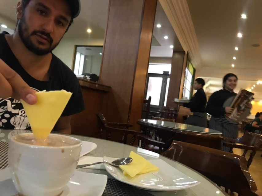 Bogotá: Colombian Breakfast Discovery Tour - Accessibility and Group Size