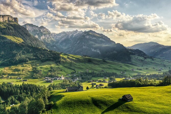 Breathtaking Private Hike With a Local Swiss Expert (1 Day Trip) - Booking Your Trip