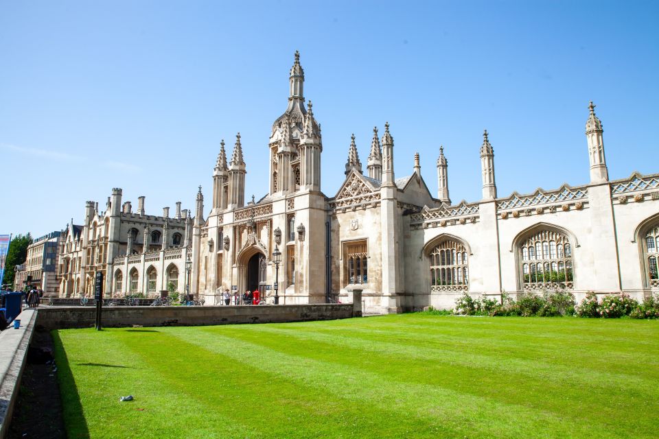 Cambridge: 2-Hour Private University Walking Tour - Meeting Point