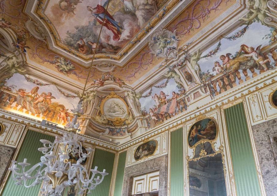 Caserta: Hidden Gems of Royal Palace Small Group Tour - Tips for a Great Experience