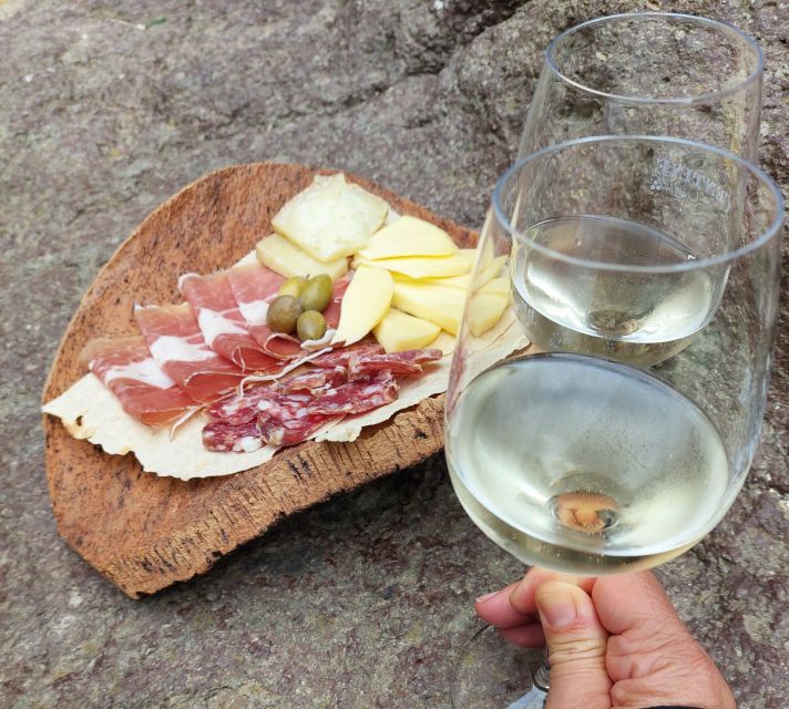 Castelsardo: Medieval Village Walking Tour With Aperitif - Frequently Asked Questions