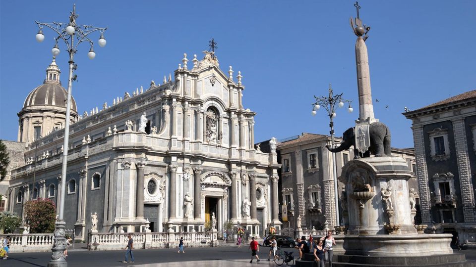 Catania: City Highlights Walking Tour - What to Expect on the Tour