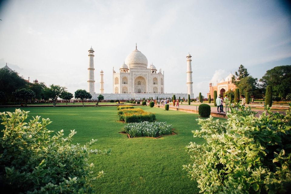 From Delhi: Taj Mahal, Agra Fort, and Baby Taj Tour by Car - Customer Reviews