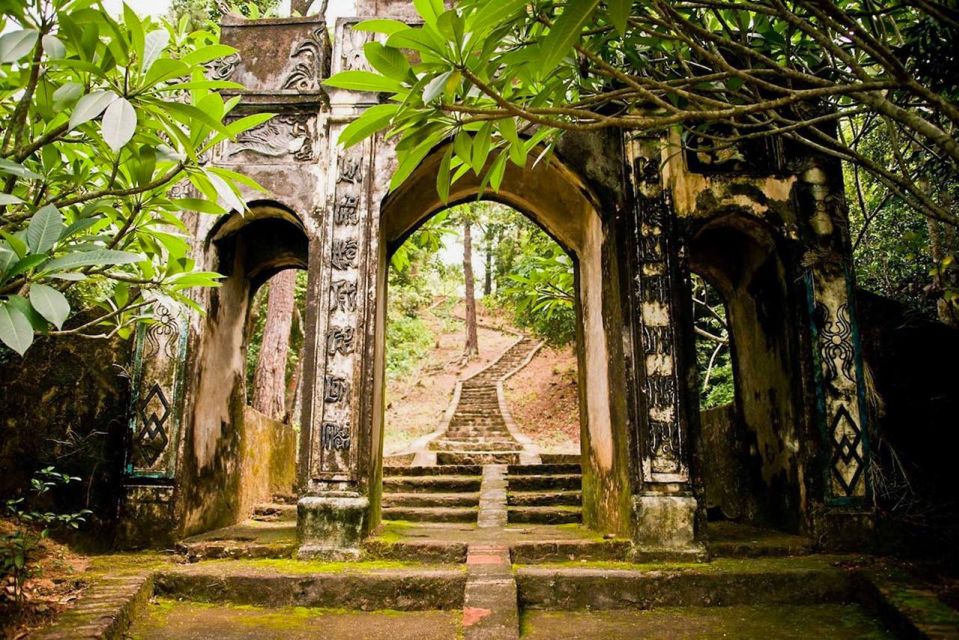 From Ha Long City: Yen Tu Mountain to Pilgrimage Land - Customer Experiences