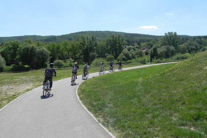 Full-Day Countryside Bike Tour to Karlstejn Castle (Small Group) - Tips for Future Travelers