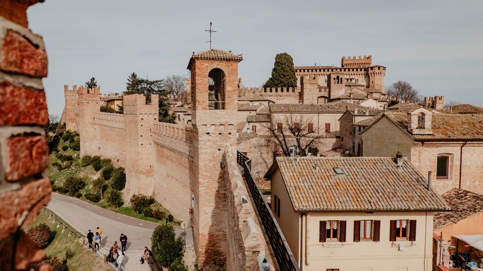 Gradara: Entry Ticket to The Gradara Castle and Guided Tour - Tips for an Enjoyable Visit