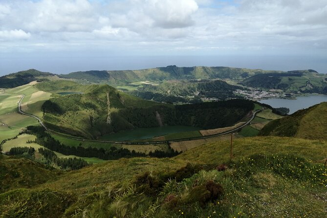 Half-Day 4x4 Tour to Lagoa Das Sete Cidades - Traveler Feedback