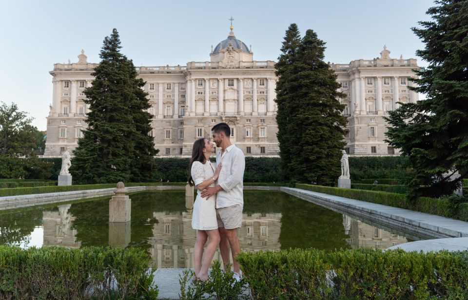 Madrid: Romantic Photoshoot for Couples - Frequently Asked Questions