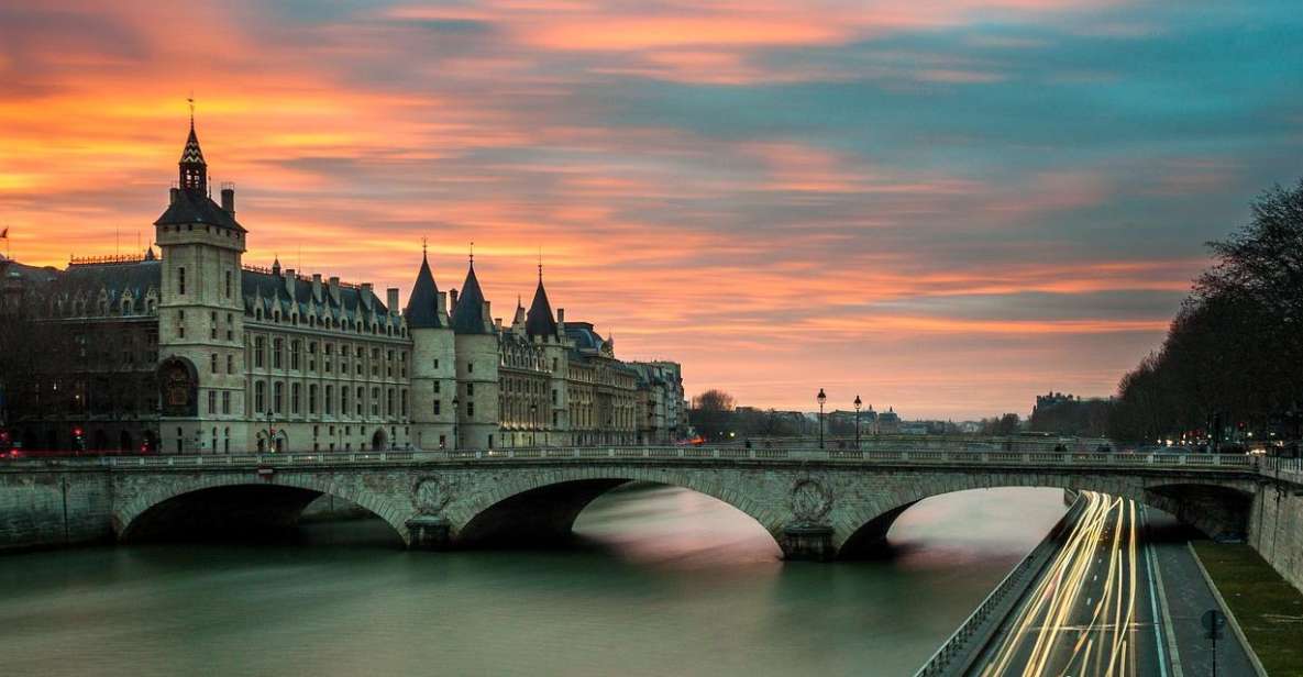 Magnificence on Every Corner - Paris Walking Tour - Languages Offered