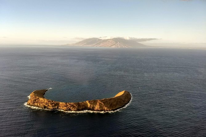 Maui Circle Island-Private-Air Tour: up to 3: Waterfalls & Lava! - Scenic Attractions Explored