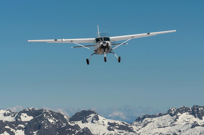 Milford Sound Overhead Flight With Landing From Queenstown - Customer Reviews and Ratings