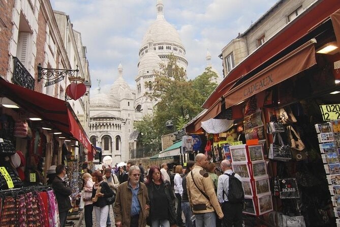 Montmartre Tour With a Local Guide: Private & 100% Personalized - Why Choose a Local Guide