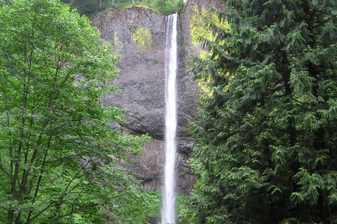 Multnomah Falls & Columbia River Gorge Tour With Gray Line -Pdx03 - Considerations Before Booking