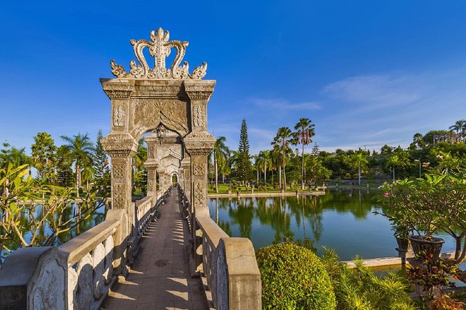 Private Tour: Lempuyang Gate of Heaven-Tirta Gangga-Taman Ujung - Accessibility and Fitness