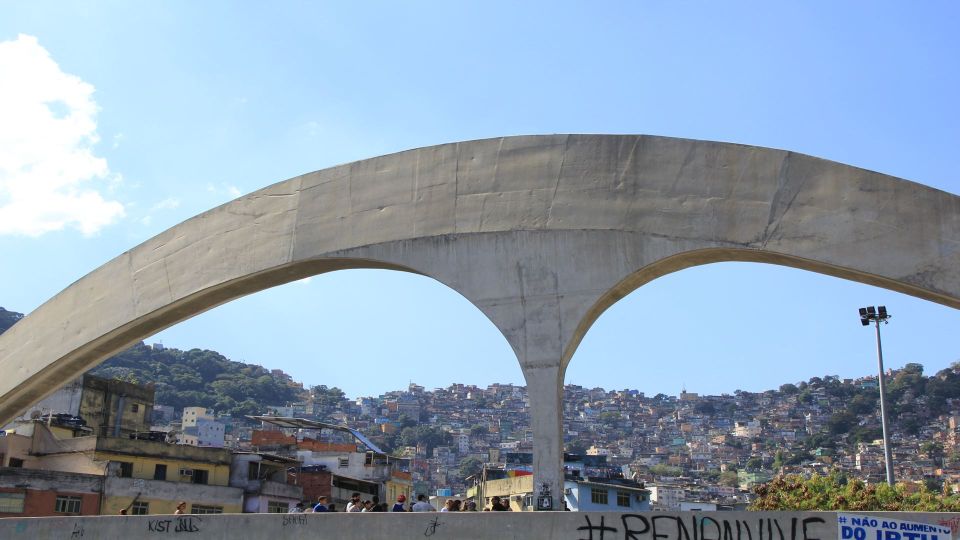 Rio: Rocinha Guided Favela Tour With Community Stories - Tips for Tour Participants