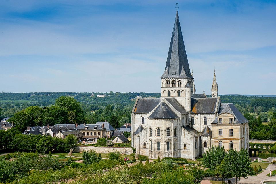 Rouen: Castles and Abbeys Private Full-Day Tour - Tips for Your Tour