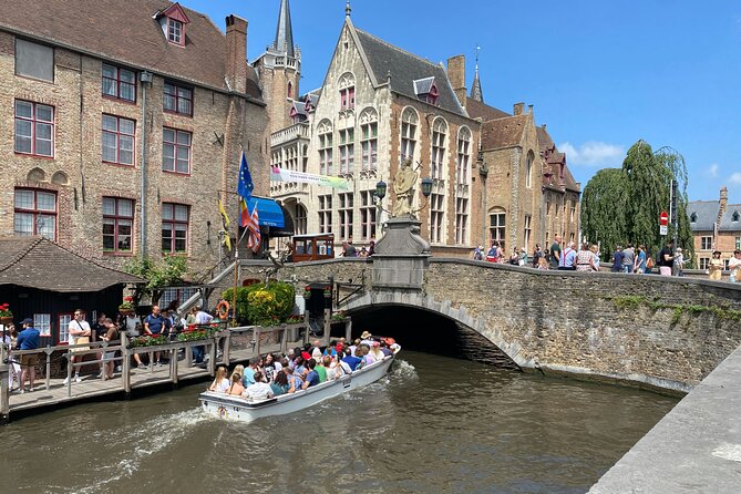 Walking Tour Bruges: Exciting Stories, Mysteries, People - Exploring Bruges Beyond the Tour