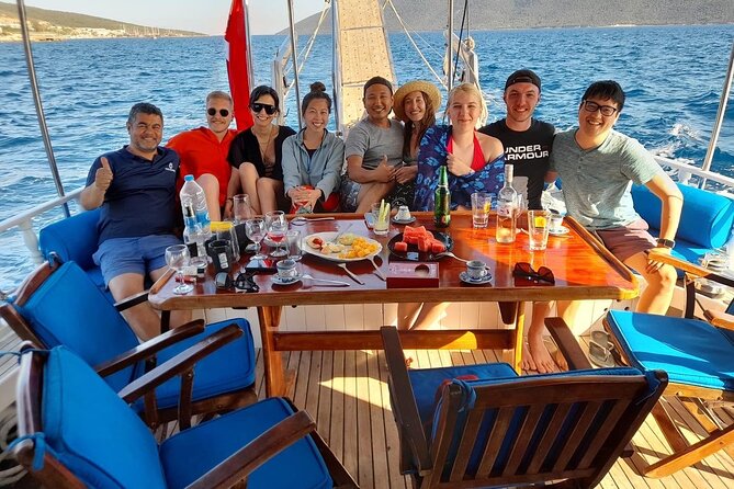 6 Hours Private Charter Boat Tour With Lunch in Bodrum - Booking Process