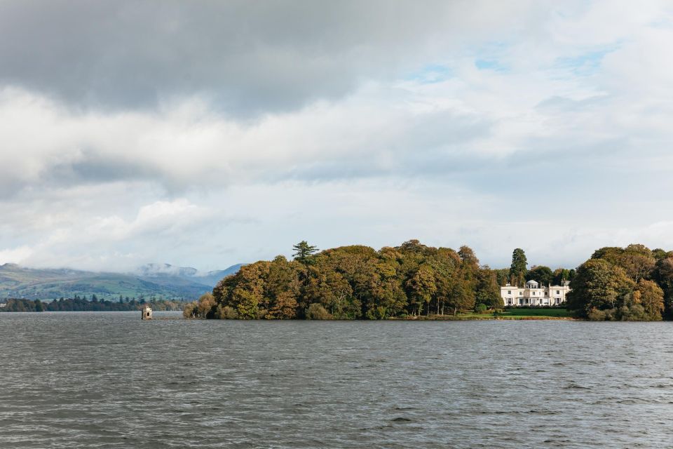 From Manchester: Lake District Bus Tour & Windermere Cruise - Meeting Point and Directions