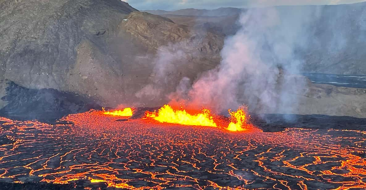 From Reykjavik: Volcanic Eruption Sites & Reykjanesbær Tour - Tips for Travelers