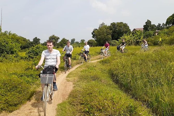 Half Day Morning Bicycle Tour to Explore Local Livelihood and Test Local Snacks - Traveler Reviews and Experiences