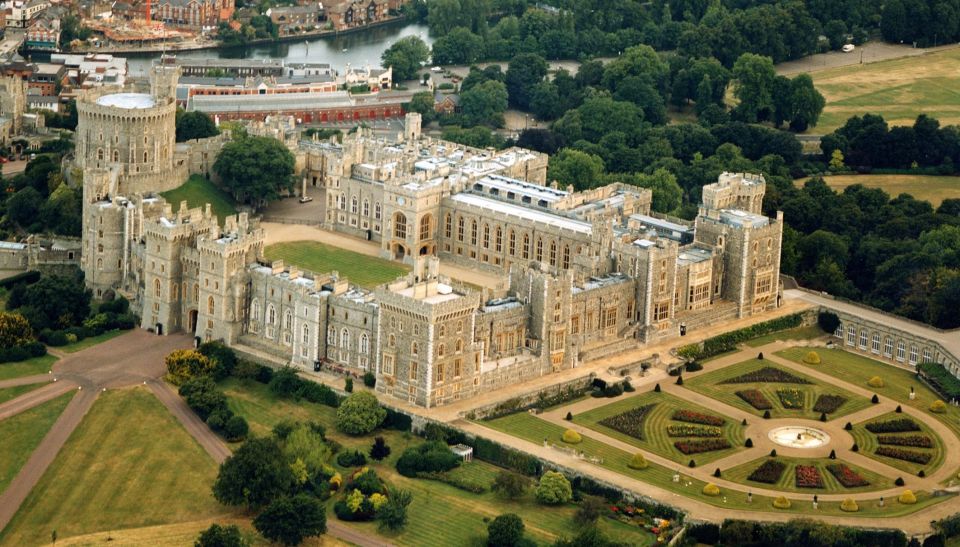 London: 10-hour Private Tour(Windsor Castle+Bath+Stonehenge) - Cancellation Policy