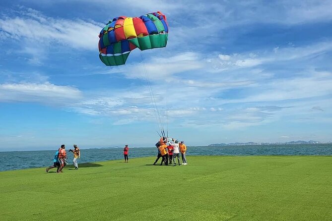 Pattaya Coral Island Tour With Lunch Joint Tour - Booking Details and Tips