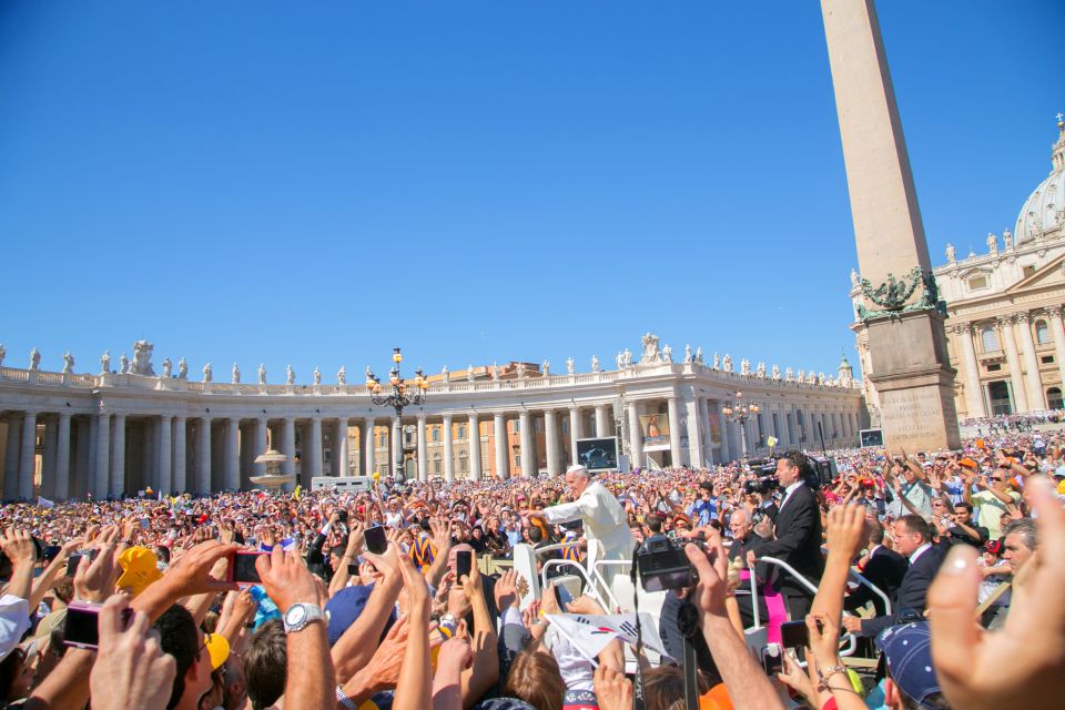 Pope Francis Audience and Rome Coach Tour With Local Guide - Frequently Asked Questions