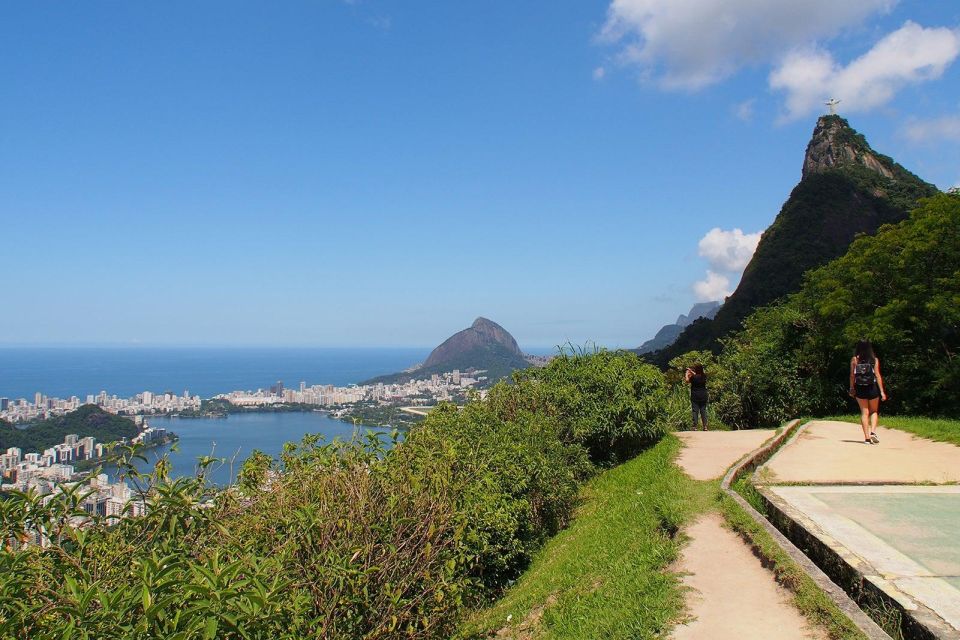 Rio De Janeiro: City Tour, Food, Night Attractions and More! - Local Events and Festivals