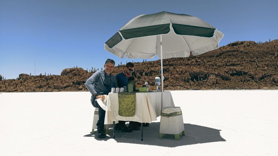 Uyuni Salt Flats 2-Day Private Tour With Tunupa Volcano - Unique Experiences on the Tour