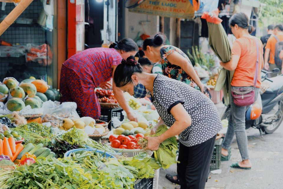 Vegan Street Food & Stories of Hanoi - Exploring Hanois Old Quarter