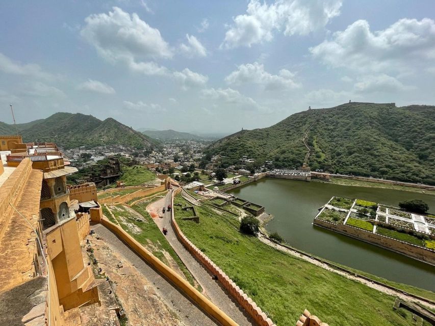 Amber Fort Skip-The-Line E-Tickets & Guide Jaipur Transfers - Frequently Asked Questions