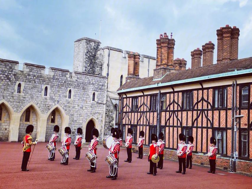 London: 10-hour Private Tour(Windsor Castle+Bath+Stonehenge) - Frequently Asked Questions