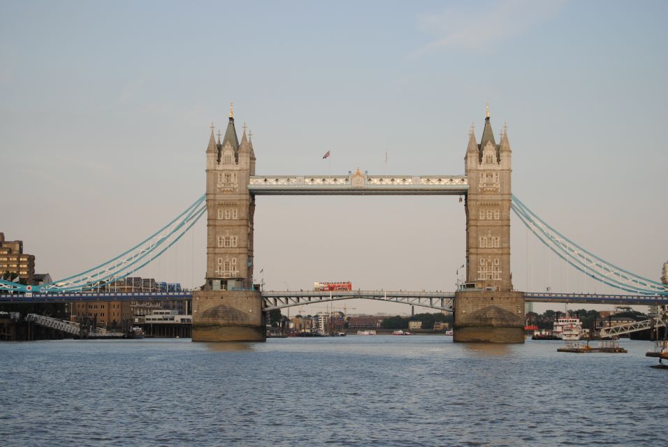 London: Famous Landmarks of the City by Car - Frequently Asked Questions