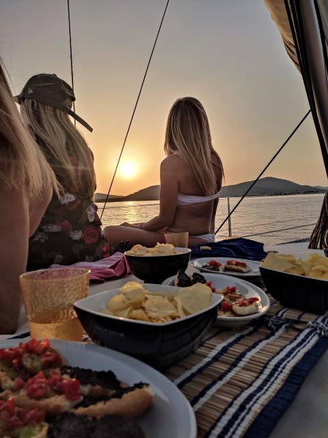 Alghero: Sunset Sailing Aperitif Experience - Key Points