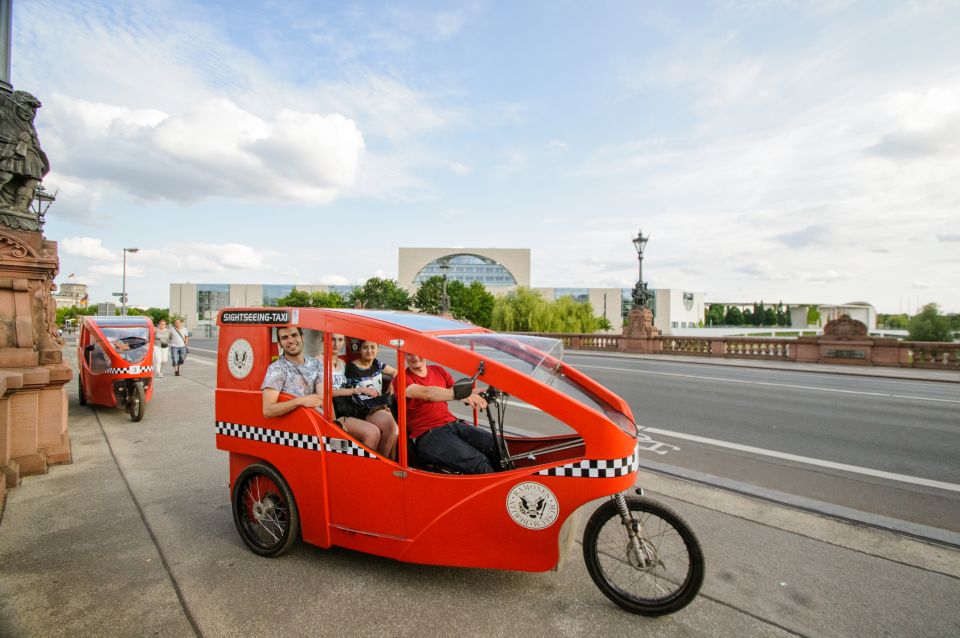 Berlin: Private E-Rickshaw Tour With Hotel Pickup Service - Key Points