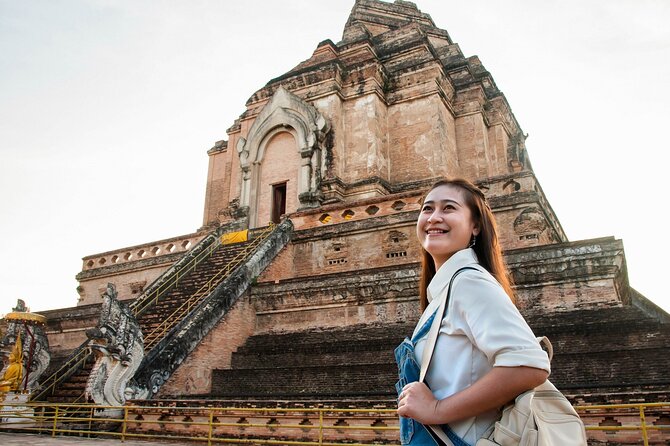 Chiang Mai Old City & Temples Guided Walking Tour - 3 Hrs - Key Points