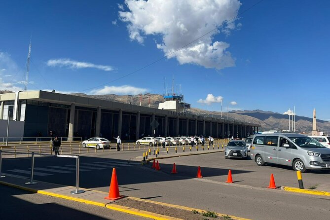 Cusco Airport Pickup and Private Transfer - Overview of the Service