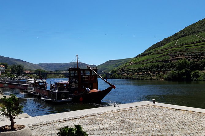 Douro Valley Private Premium Tour With Wine Tasting (1 to 4 People) - Inclusions of the Tour