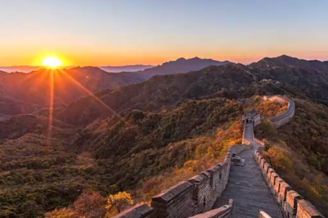 Exclusive Mutianyu Great Wall Tour: VIP Pass & Customized Options - Key Points