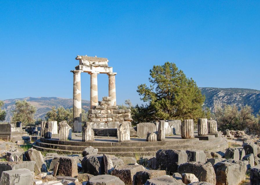 From Athens: Guided Day Trip to Delphi - Key Points