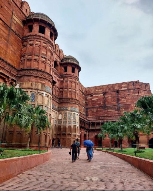 From Delhi: Private Taj Mahal & Agra Fort Guided Tour - Key Points