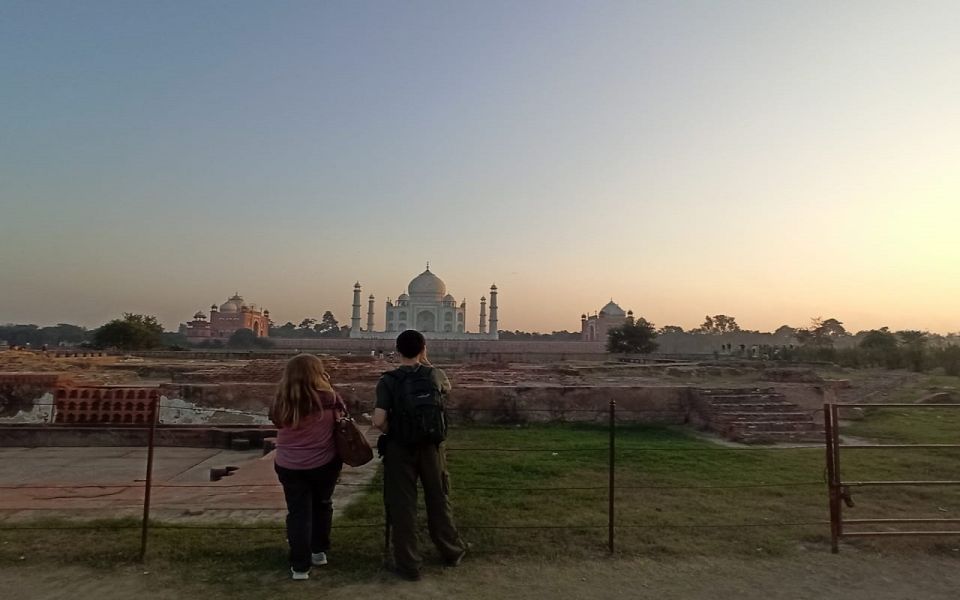 From Delhi: Taj Mahal Same Day Tour By A/C Car - Key Points