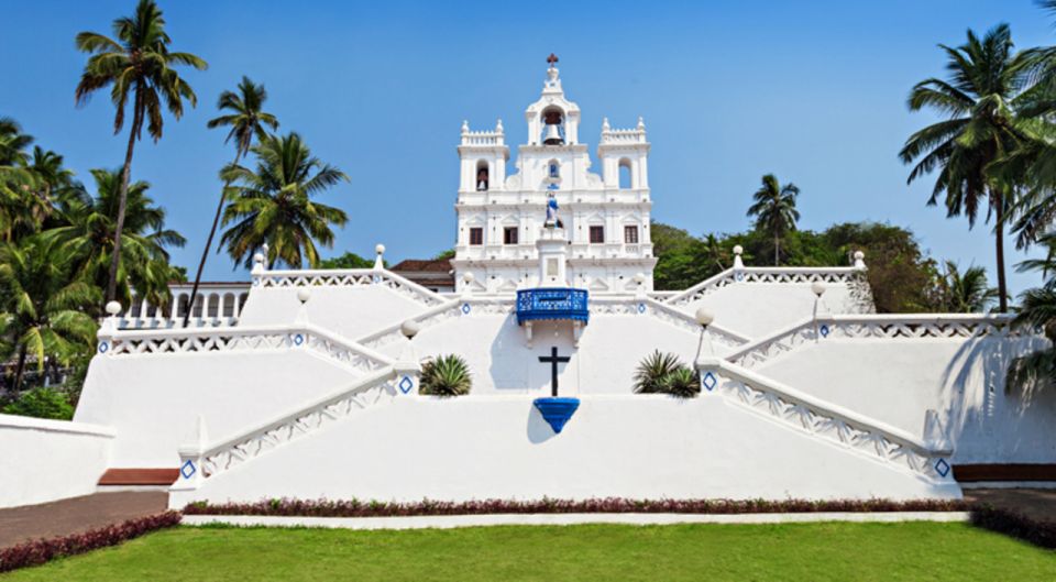 Goa: Baga Beach & The Basilica of Bom Jesus Highlights Tour - Key Points