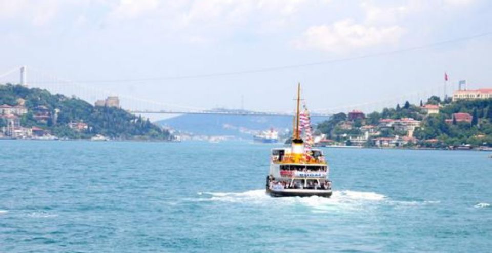 Istanbul City Tour With Dolmabahce Palace & Bosphorus Cruise - Key Points