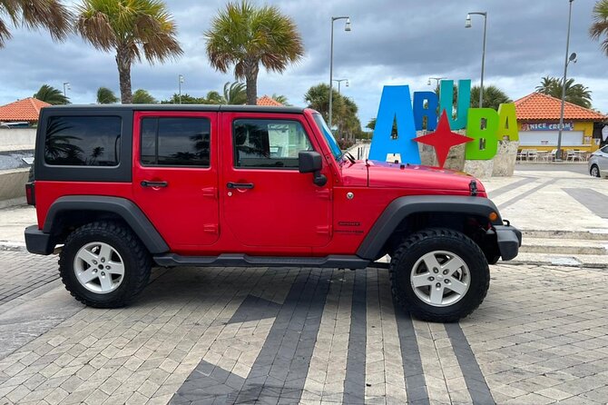 Jeep Wrangler 4 Door Hardtop Rental in Aruba - Key Points