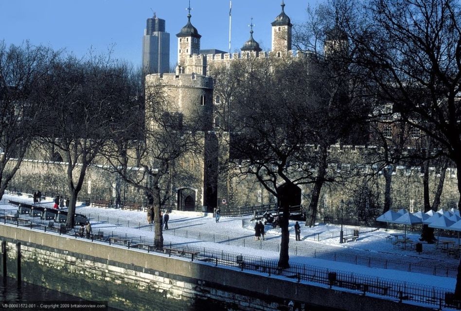 London: Christmas Sights and Sounds of London Tour - Key Points