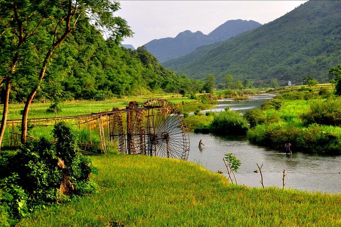 Mai Chau Private Day Tour: Hiking & Biking in Pristine Landscapes - Overview of Mai Chau Tour